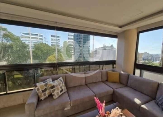 Apartments for sale in Hazmieh - شقة واسعة للبيع في الحازمية بعبدا 225م مع موقفين وغرفة تخزين | Spacious 225sqm Apartment in Hazmieh