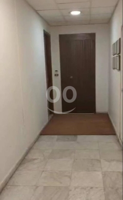 Commercials for sale in Mar Elias - مكتب للبيع في مار الياس بيروت 85م موقع استراتيجي وسند أخضر | Office for Sale Mar Elias Beirut 85sqm
