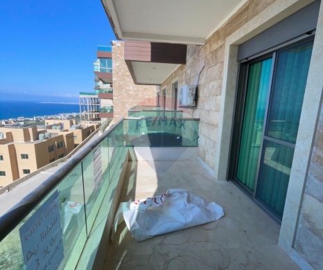 شقق للبيع في Balamand - R9-3330 Apartment for Sale in Balamand Nakhleh Koura - 270 m²شقة للبيع في البلمند نخلة الكورة - 270 متر مربع