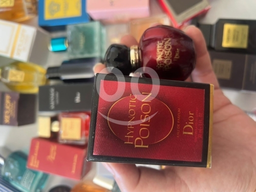 Health & Beauty in Karsita - عطر ديور هيبنوتيك بويزن الأصلي ٣٠ مل للنساء | Dior Hypnotic Poison Original 30ml EDP Women