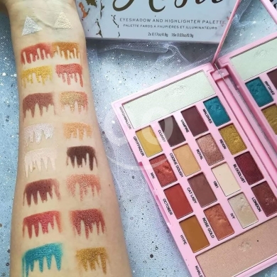 Health & Beauty in Karsita - باليت ظلال عيون وإضاءة "هولا" المتكاملة | Hola Eyeshadow and Highlighter Palette