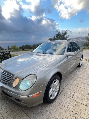 Mercedes-Benz in Amioun - E320 model 2003