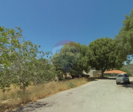 Lands for sale dans HajjehJbeili - R9-3336 Land for Sale in Jbeil Obaydat - 931 m²أرض للبيع في جبيل عبيدات - 931 متر مربع