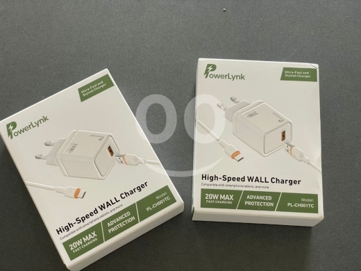 Mobile accessories in Beirut City - شاحن حائط سريع بقوة 20 واط منفذ تايب سي مع كابل | High-Speed 20W USB-C Wall Charger & Cable