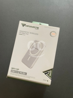 Mobile accessories dans Beyrouth - شاحن ماغ سيف لاسلكي محمول 5000 ملي أمبير جودة عالية | Magnetic Wireless Power Bank 5000mAh