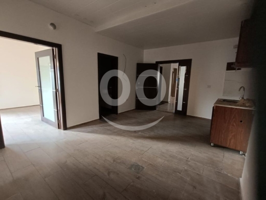 Commercials for sale in Baakline - office for sale