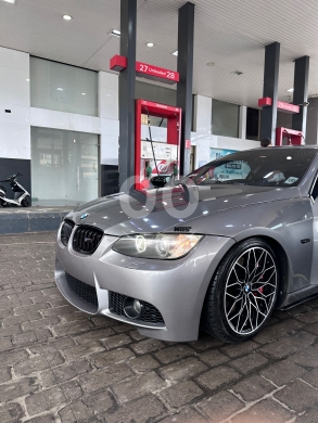 BMW in Saida - بي ام دبليو E92 335i موديل 2007 معدلة LCI بحالة نادرة | BMW E92 335i 2007 LCI Look Mint Condition