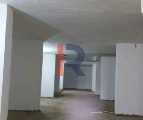 R9-3338 Warehouse for Sale in Boulevard Tripoli – 650 m² — 2
