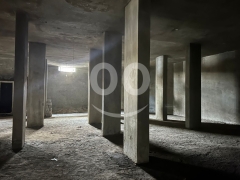 مستودع للبيع في الدكوانة مساحة 550 متر مربع | Spacious Warehouse for Sale in Dekwaneh - Ref: j.007