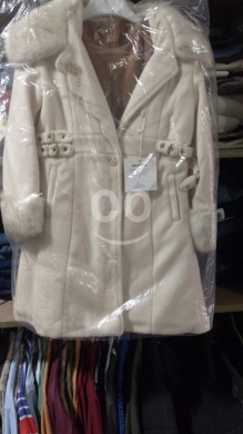 Produits pour bébés et enfants dans Beyrouth - طقم بناتي شتوي فاخر (فستان + جاكيت) بـ 25$ فقط | Girls&#039; Winter Set (Dress + Jacket) - Premium Qualit