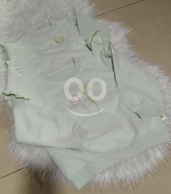 Produits pour bébés et enfants dans Beyrouth - كنزة بناتي قطنية ناعمة (أعمار 3 - 4 - 5 سنوات) بـ 4$ فقط! | Girls&#039; Soft Cotton Sweater - Sizes 3/4/5