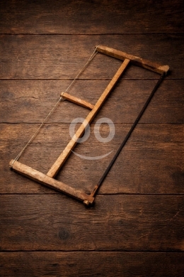 Antiques & Collectibles dans Batroun - منشار خشب يدوي تراثي (منشار إطار) حجم صغير | Vintage Small Wooden Bow Saw Antique Tool