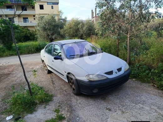 Renault in Zgharta - Renault megane 2002