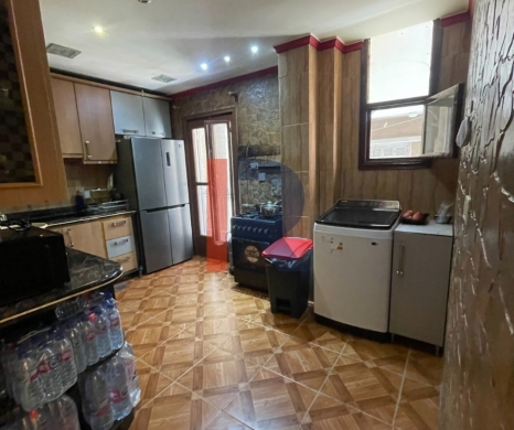 R9-3354 Apartment for Sale in Miten Street Tripoli – 150 m² — 2