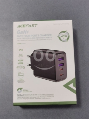 Mobile accessories in Beirut City - شاحن أيس فاست أصلي 45 واط بـ 4 منافذ PD سريع | ACEFAST 45W GaN Fast Charger 4 Ports PD