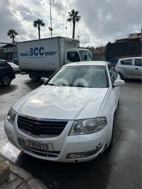 Nissan in Beirut City - Nissan sunny 2009