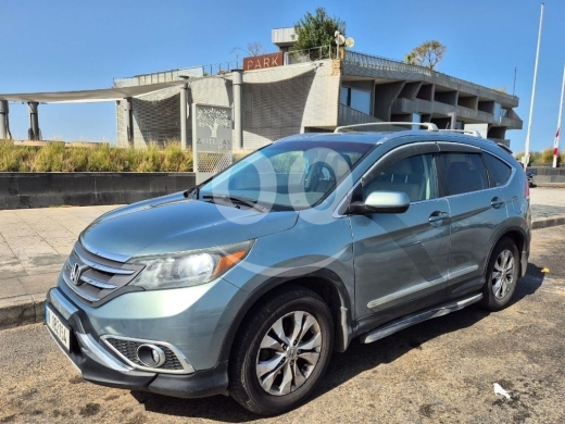 Honda in Haret Sakhr - 2013 Honda CR-V SUV - 90,000 Miles | هوندا CR-V موديل 2013 أوتوماتيك ممشى 90 ألف ميل