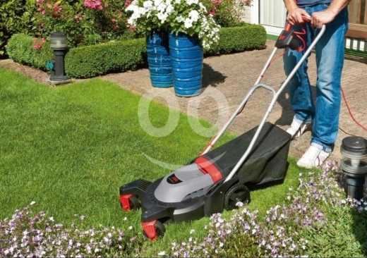 Home & Garden Skil Urban Mower 0712AA - Electric Lawnmower with Swivel Wheels | جزازة عشب… — 2