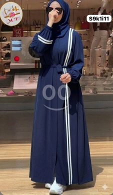 الملابس، الأحذية والزينة في Loussiya - Royal "King Yara" Dress with Modern Drop Cut | فستان "كنج يارا" الملكي - فخامة وأناقة عصرية