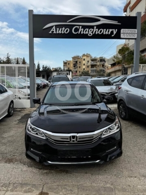 Honda in Zgharta - Honda accord mod 2017