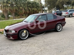 بي ام دبليو "بوي" 1992 محرك 318 وجنوط ألبين | 1992 BMW 318 Manual with 18" Alpina Rims