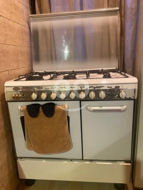 Kitchen appliances in Tripoli - براد ٣٠ قدم و فرن ٦ عيون
