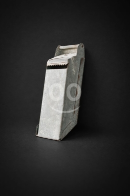 Antiques & Collectibles dans Batroun - مبرشة ثلج تراثية معدنية - قطعة أنتيك مميزة | Vintage Metal Ice Shaver - Antique Collectible