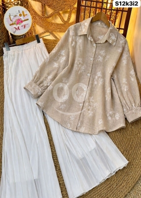 Clothes, Footwear & Accessories in Loussiya - Premium Linen Butterfly Top with 3D Embossed Print | قميص "فراشة" لينن مع طبعة نافرة (3D)