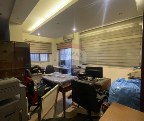 عقارات تجارية للبيع في ضم والفرز - R9-3367 Office Apartment for Sale in Dam Wel Farez 24 Street Tripoli - 220 m²شقة مكاتب للبيع في الضم والفرز شارع 24 طرابلس - 220 متر مربع