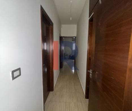 R9-3367 Office Apartment for Sale in Dam Wel Farez 24 Street Tripoli – 220 m² — 4