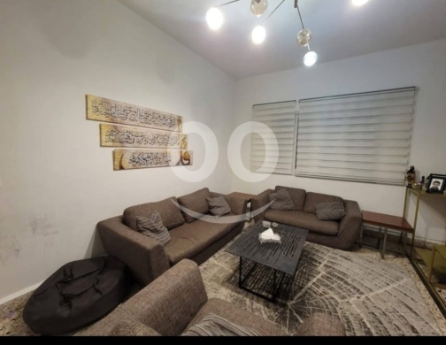 Other home furniture dans Dawhet Aramoun - طقم صالون مودرن ٣ قطع مع سجادة وطاولة وسط | Modern 3-Piece Living Room Set
