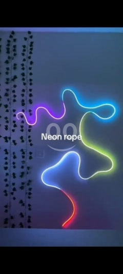 شريط إضاءة LED نيون ذكي ٥ متر مع خاصية مزامنة الموسيقى | Smart LED Neon Rope Light 5M with Music Syn