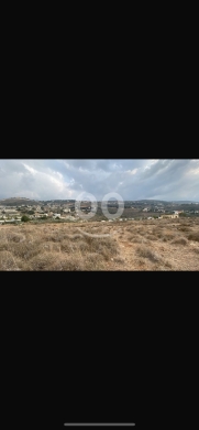 Lands for sale in Ammar Bikat - للبيع ارض عمار البيكات مساحة ٧٧٠٠٠ م مفروزة