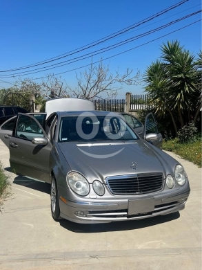 Mercedes-Benz in Zgharta - E350 2006