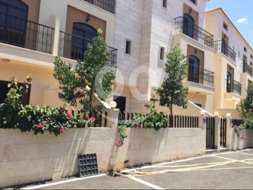 Villas for sale in Jiyeh - فيلا 207م مع حديقة للبيع في الجية ضمن مجمع متكامل | 207sqm Villa with Garden for Sale in Jiyeh