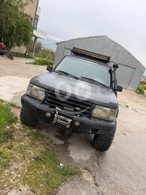 Land Rover in Ferzol - Range model 94
