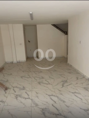 Autres biens immobiliers dans Tripoli - محل للإيجار
