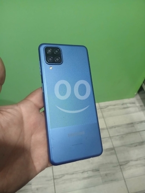 Mobile phones in Menyeh - سامسونج جالكسي A12 مساحة 128 جيجا ورام 4 | Samsung Galaxy A12 128GB 4GB RAM