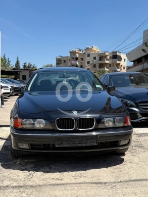 BMW in Zgharta - BMW 523i mod 1997