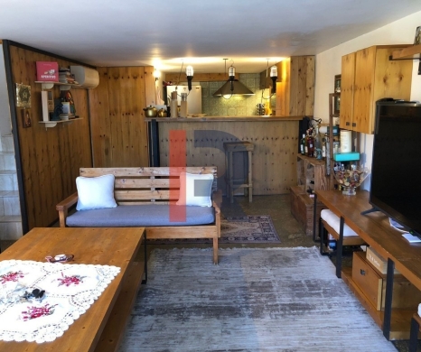 R9-3390 Villa for Sale in Jbeil – Obeidat | 900 m² Land — 12