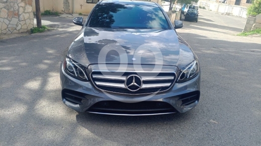 BMW in Aley - مرسيدس E300 موديل 2018 فل أوبشن بحالة ممتازة | 2018 Mercedes E300 Fully Loaded Excellent Condition