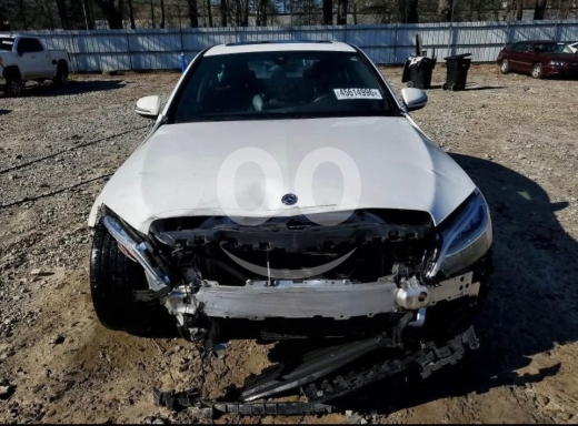 Mercedes-Benz in Tripoli - C300 2019