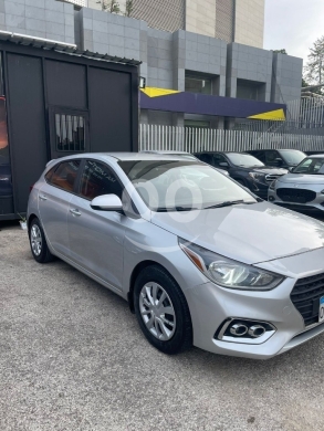 Hyundai in Sin El Fil - هيونداي أكسنت هاتشباك 2019 كاملة المواصفات | 2019 Hyundai Accent Hatchback Full Options