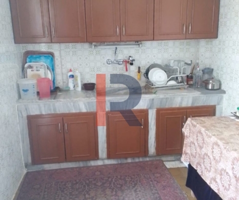 R9-3392 Apartment for Sale in Abou Samra – Khannak Street