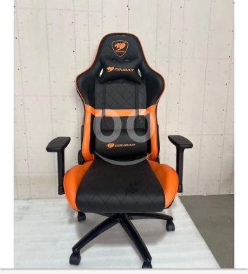 Gaming Console & Accessories dans Hamra - chair gaming for sale