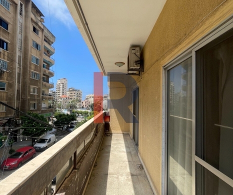 R9-3405 Apartment for Sale in Abou Samra – Sahat Saadoun | 250 m² — 2