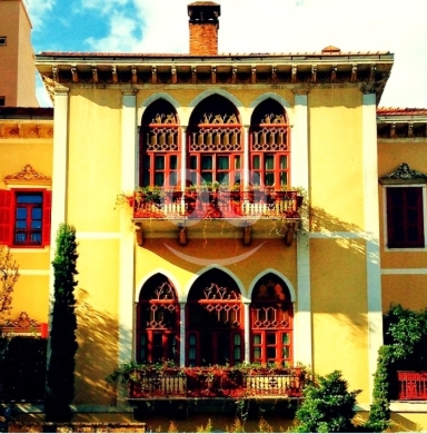 Apartments for sale in Achrafieh - Unique lebanese heritage building for sale in Beirut
