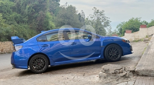 Subaru dans Jal el-Dib - Subaru WRX look STI