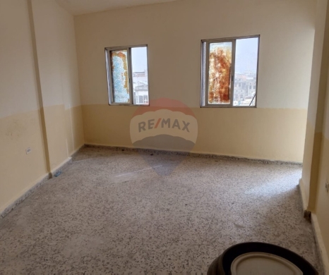 عقارات تجارية للإيجار في Metran - R9-3409 Office Space for Sale in Rahbat Street - Tripoli | 55 m²مكتب للبيع في شارع الرهبان - طرابلس | 55 م