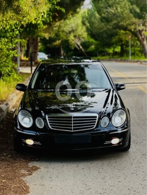 Mercedes-Benz in Berqayel - Mercedes w211 2003